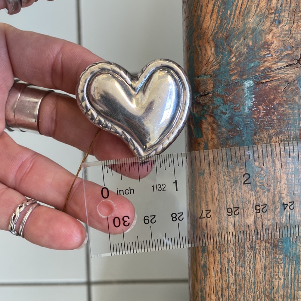 *sold* Custom made sterling silver heart ring - Picture 4 of 6
